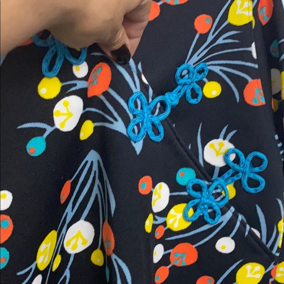 Super fun vintage blouse - Picture 2 of 3